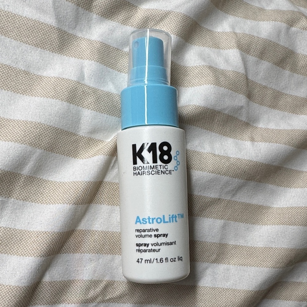 K18 Biomimetic Hairscience AstroLift Reparative Volume Spray - Light Blue